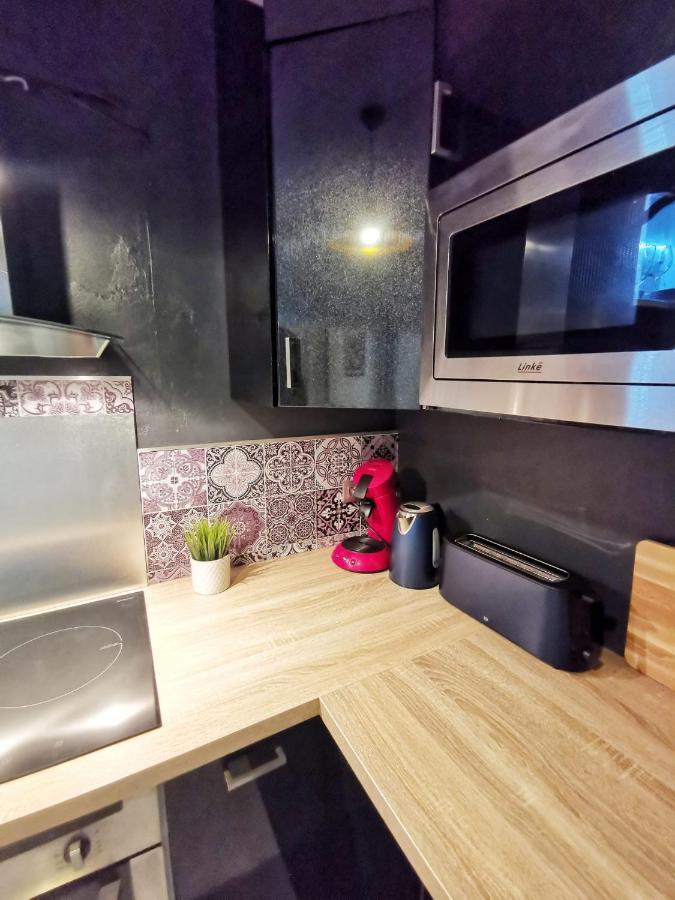 Le Calme Du Sentier - Marne Apartment Нуази-ле-Гран Екстериор снимка